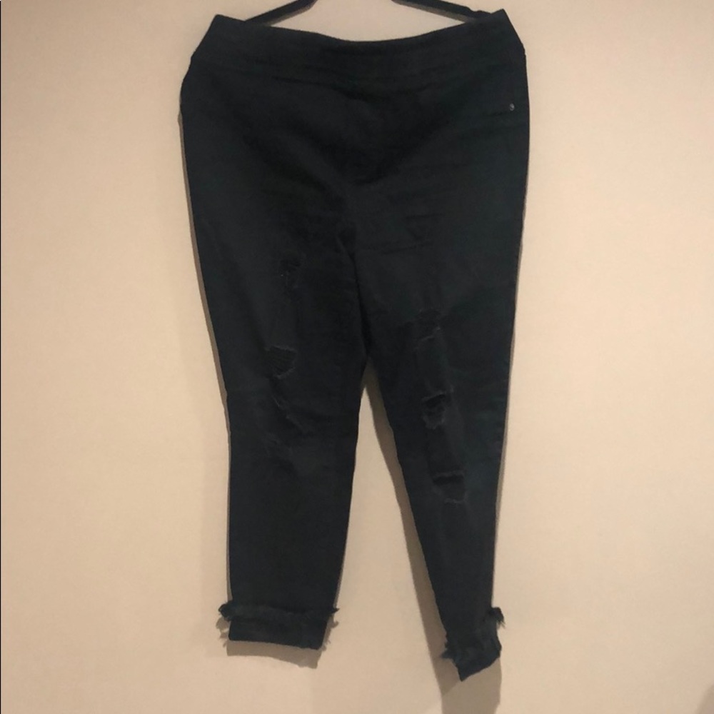 Black Old Navy Mid-Rise Skinny Ripped Jeans